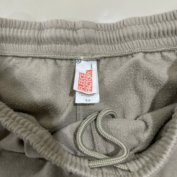 Fleece Shorts, Beige - Picture 3 of 3